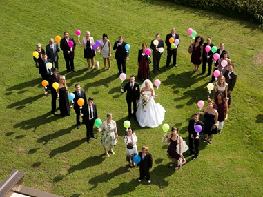 Hochzeit: Menschen-Herz - Fotoshooting - Inselhotel Faakersee - Inselhotel Faakersee