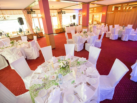 Hochzeit: Hochzeits-Tische - Inselhotel Faakersee - Inselhotel Faakersee