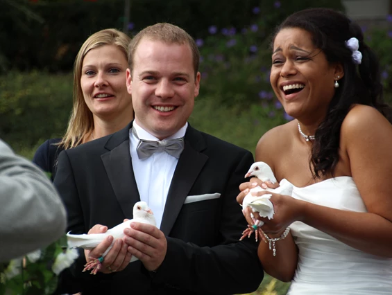 Hochzeit: Tauben - Inselhotel Faakersee - Inselhotel Faakersee