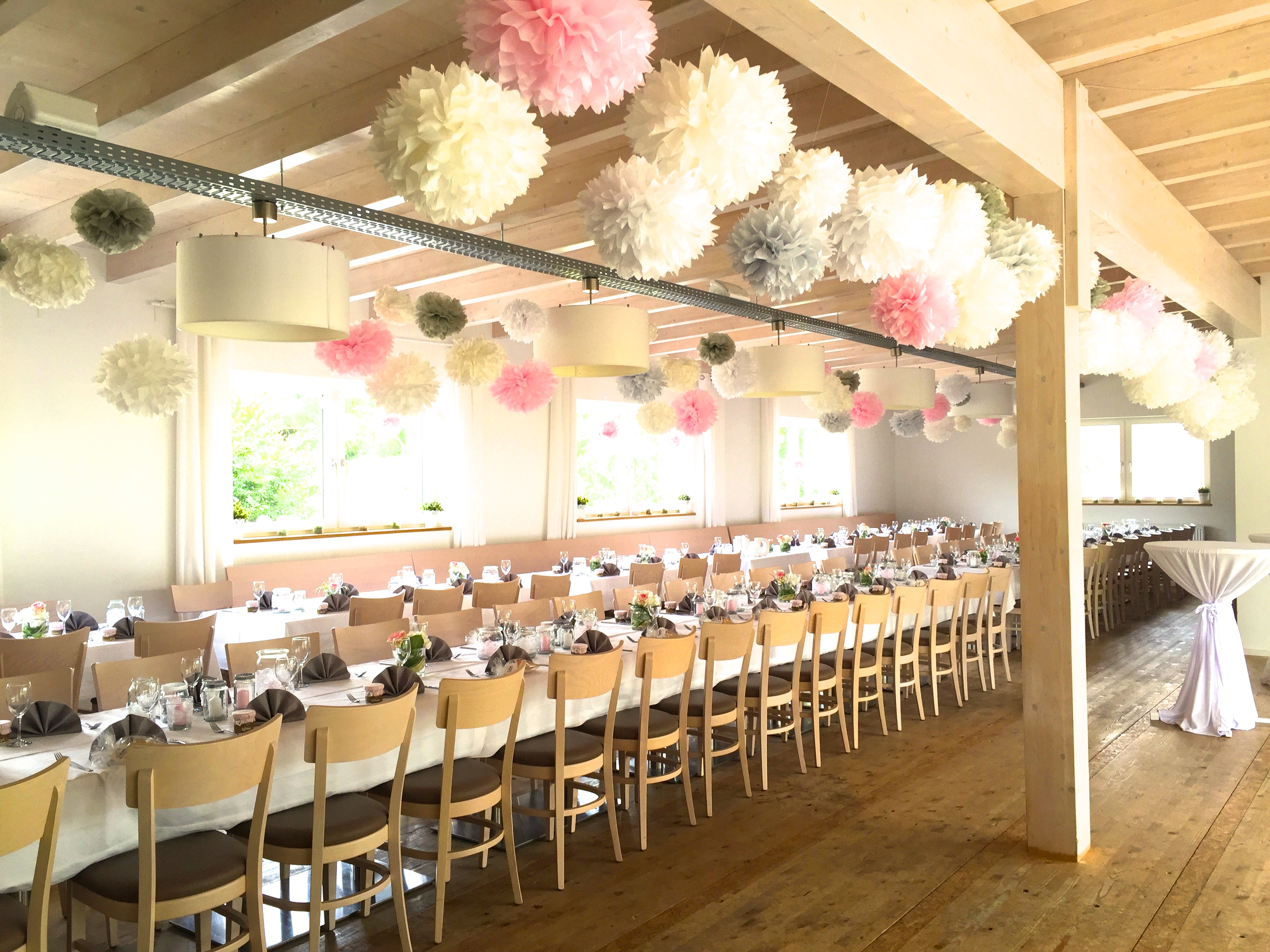 Hochzeitslocation: Der große Festsaal des Bischoff's Landrestaurant bietet Platz für 75 bis 120 Hochzeitsgäste. - Bischoff's Landrestaurant