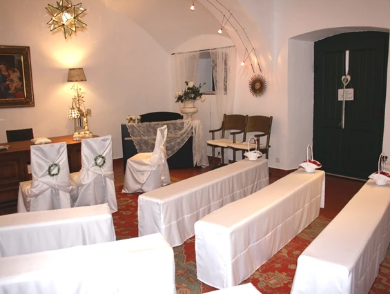 Hochzeitslocation: Standesamt am Michlhof 
Hochzeitslocation mit eigenem Standesamt - Michlhof in Lanzenkirchen