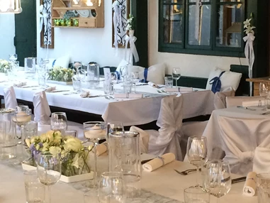 Hochzeitslocation: Sommer-Hochzeit fast im Freien - Michlhof in Lanzenkirchen