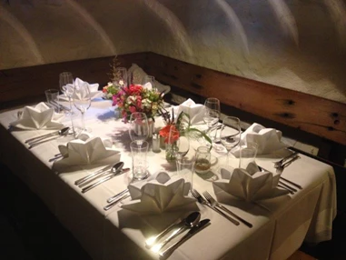 Hochzeit: Heiraten auf der Unterhofalm in Filzmoos. In der urigen alten Hütte - Unterhofalm