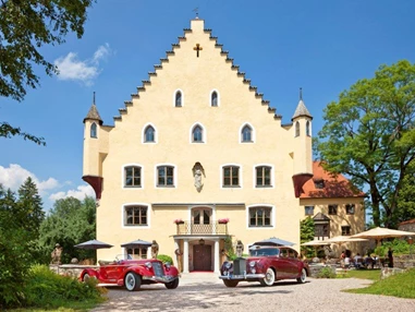 Hochzeitslocation: Das Schloss zu Hopferau - vor 550 Jahren erbaut. - Schloss zu Hopferau