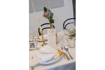 Hochzeit: 2020 Hochzeitstafel - Schloss Greifenburg