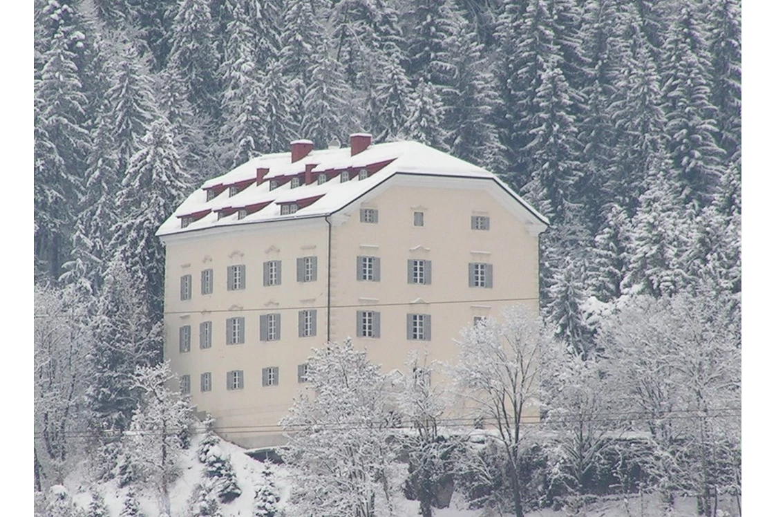 Hochzeit: Schloss Greifenburg im Winterkleid. - Schloss Greifenburg