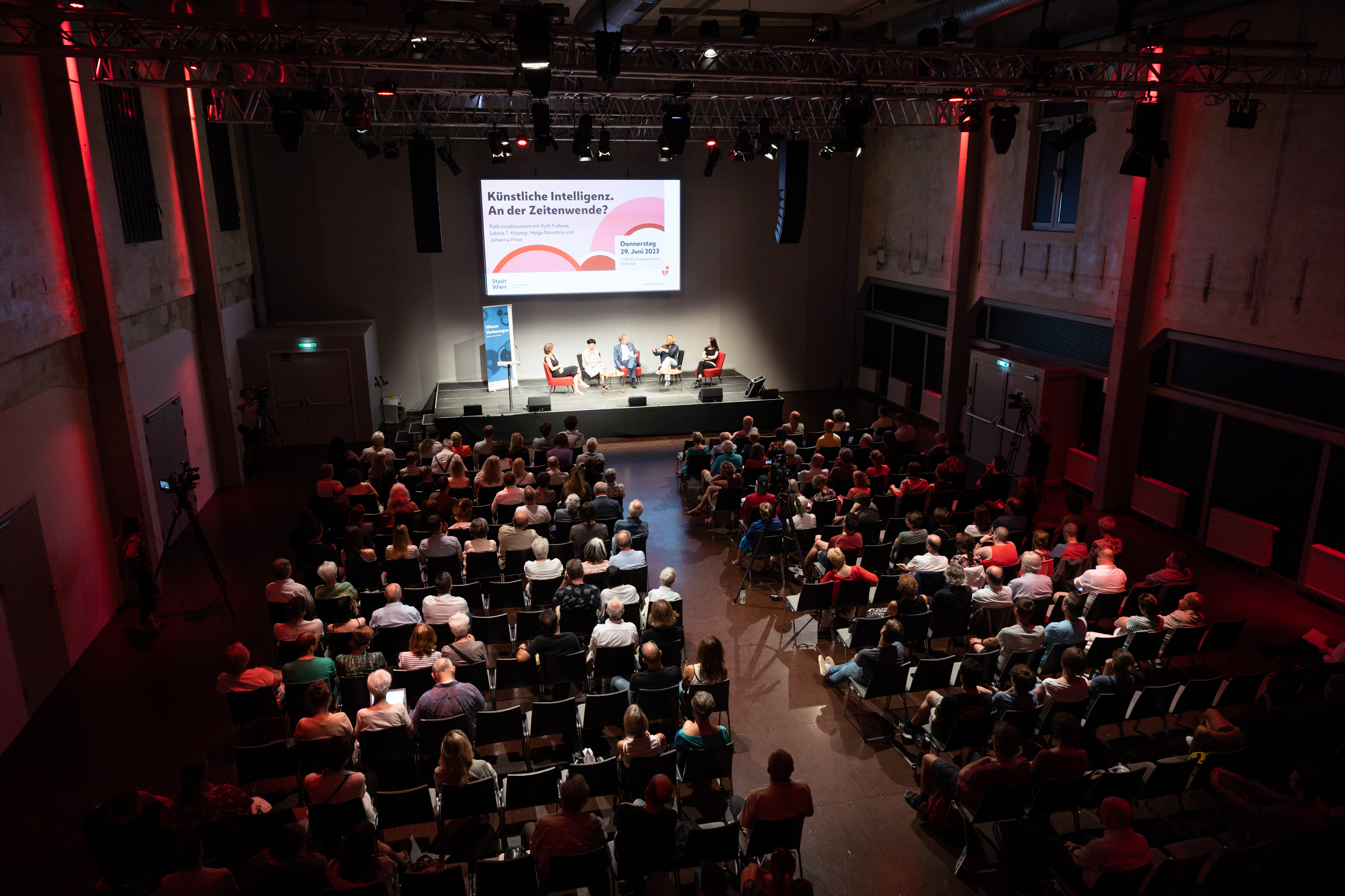Hochzeit: Konferenzsetting im Ankersaal. - Ankersaal