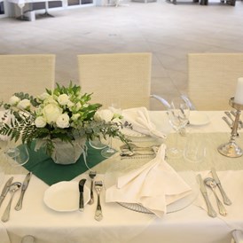 Hochzeit: Blumendekoration nach Ihren Wünschen - Schlosshotel Lacknerhof****S Flachau