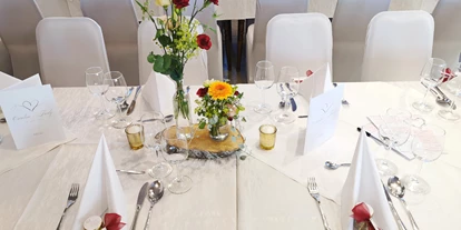Hochzeit - Parkplatz: Busparkplatz - Leoben (Leoben) - Gasthaus Rüf-Peterwirt