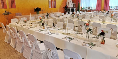 Hochzeit - Parkplatz: Busparkplatz - Leoben (Leoben) - Gasthaus Rüf-Peterwirt