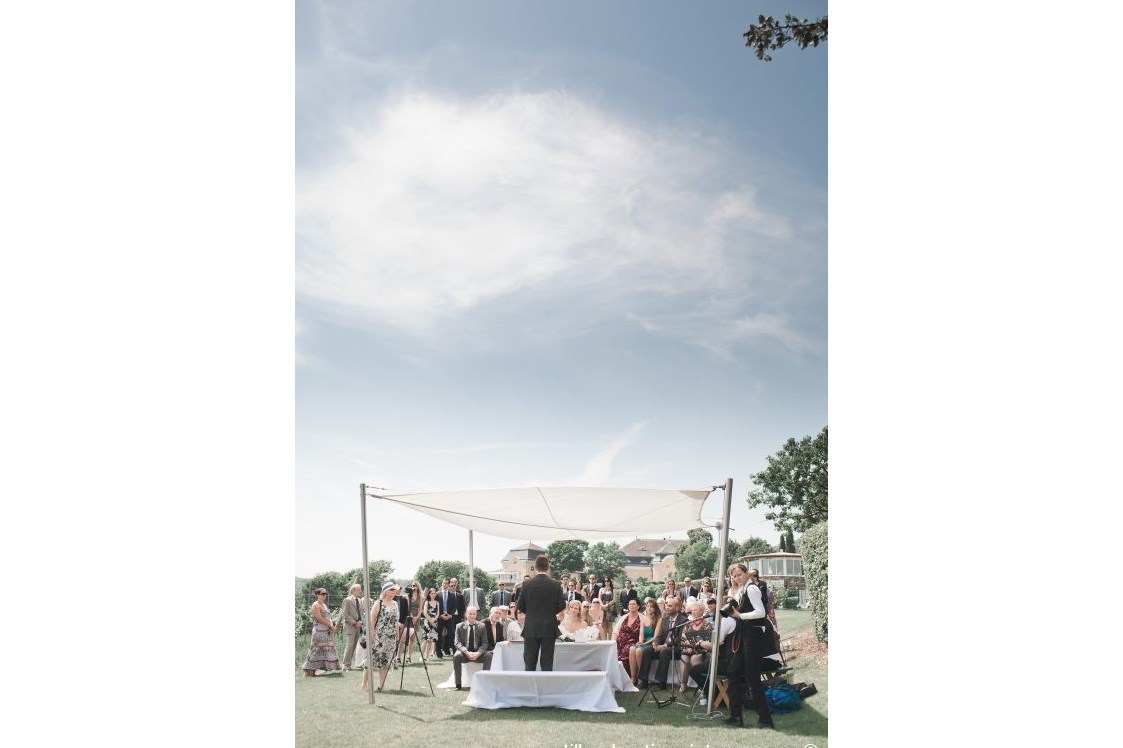 Hochzeit: Eine Hochzeit im Freien über den Dächern Wiens.
Foto © stillandmotionpictures.com - Weingut Wien Cobenzl