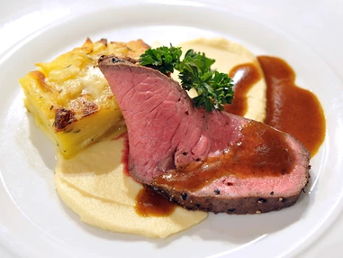 Hochzeitslocation: Hochzeitsmenü  - Gasthof Hotel Jägerwirt