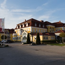 Hochzeit: Außenansicht - Gasthof Hotel Jägerwirt