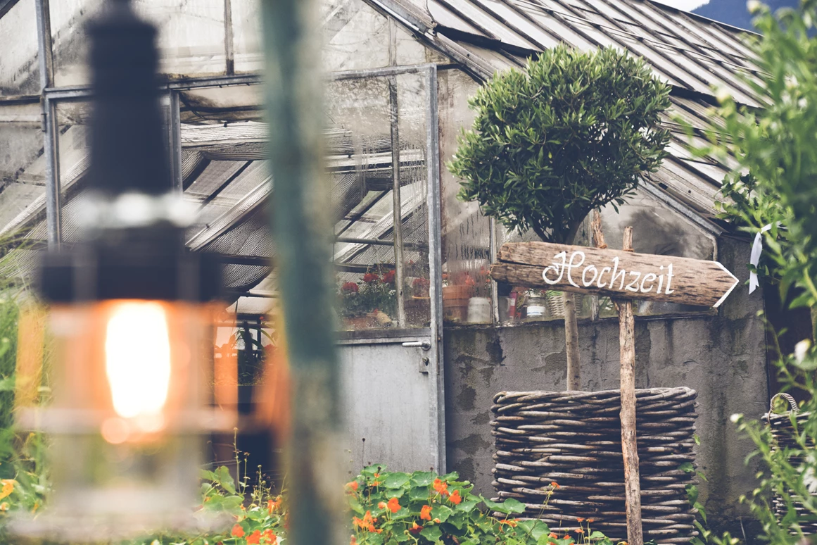 Hochzeitslocation: Blumen Kopf - 1er Hus