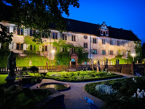 Hochzeitslocation: Das Hauptgebäude - Hotel Kloster & Schloss Bronnbach