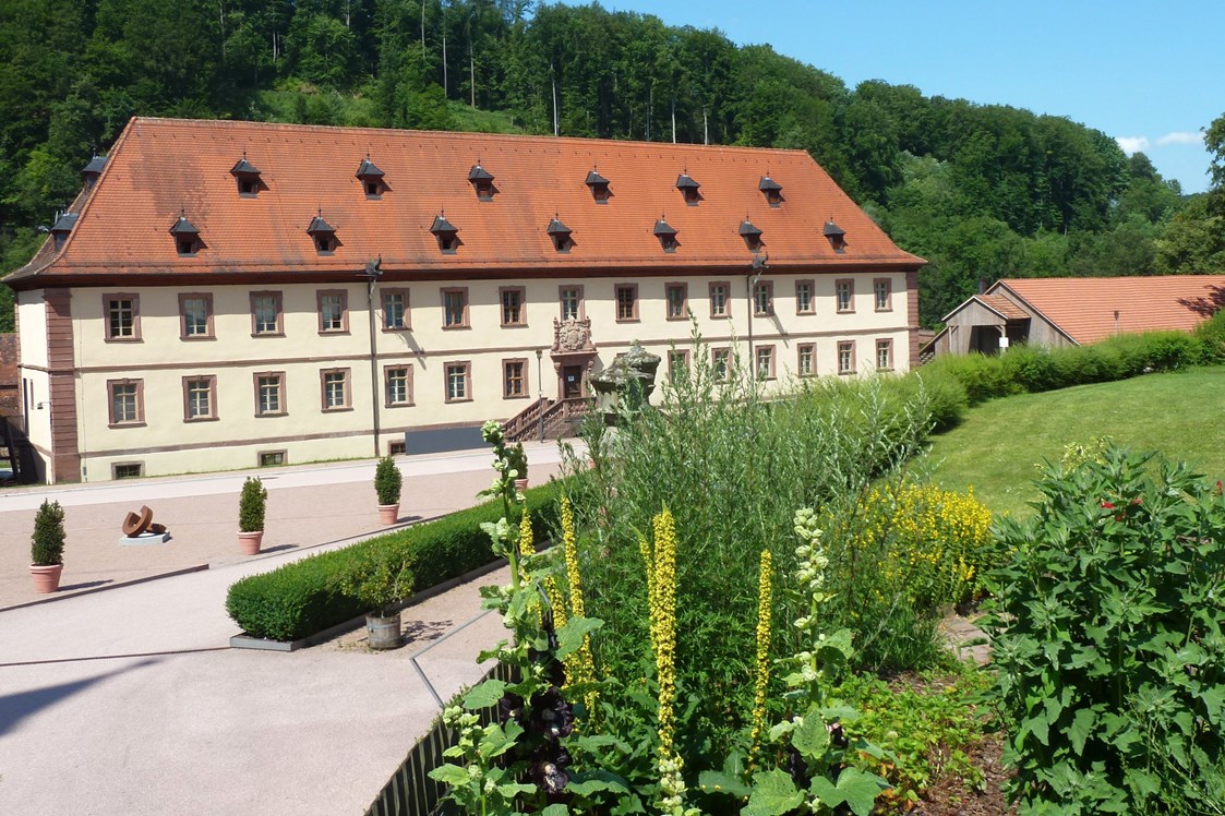 Hochzeit: Das Klosterhotel - Hotel Kloster & Schloss Bronnbach
