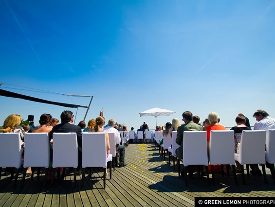 Hochzeit: Feiern Sie Ihre Hochzeit auf der Terrasse Kahlenberg mit Blick über Wien.
Foto © greenlemon.at - Terrasse Kahlenberg