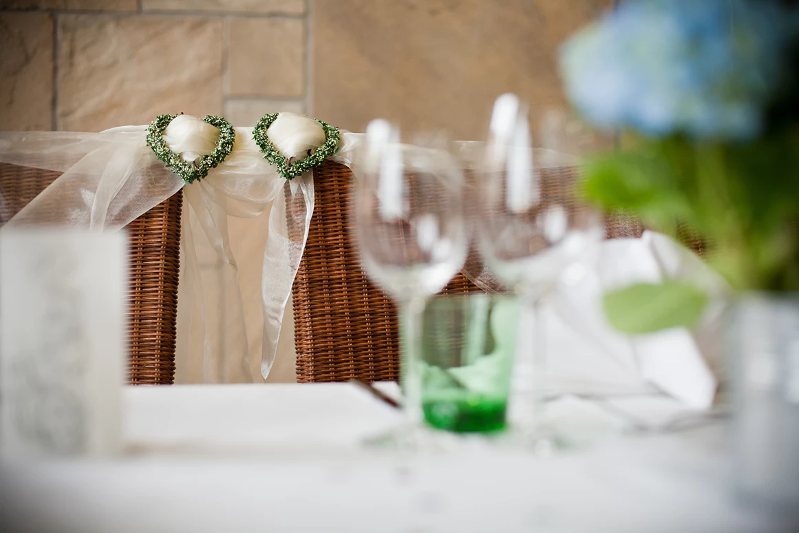 Hochzeit: Entdecker-Tafel - ST. MARTINS Therme & Lodge