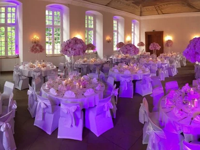 Hochzeit - Umgebung: mit Seeblick - Schlossgastronomie Herten