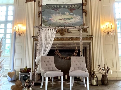 Hochzeit - Umgebung: mit Seeblick - Schlossgastronomie Herten