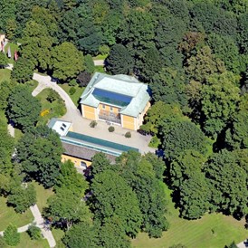 Hochzeit: Luftaufnahme Bergschlößl und Park
Foto (c) Stadtplanung Pertlwieser - Bergschlößl