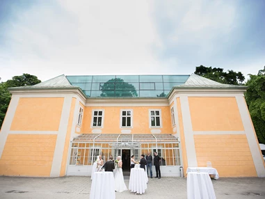 Hochzeit: Eine Hochzeit im Bergschlößl Linz. 
Foto (c) sandragehmair.com - Bergschlößl