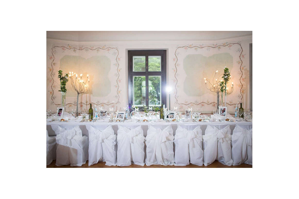 Hochzeit: Der Festsaal im Bergschlößl Linz. 
Foto (c) sandragehmair.com - Bergschlößl