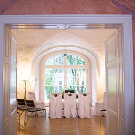 Hochzeit: Heiraten im Bergschlößl Linz. 
Foto (c) sandragehmair.com - Bergschlößl