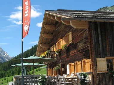 Hochzeitslocation: Die Hochzeitslocation "Rud-Alpe" in Lech am Arlberg. - Rud-Alpe