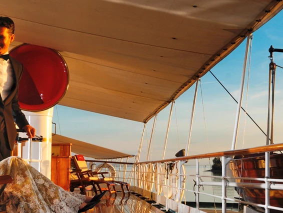 Hochzeitslocation: viele Plätz für das Besondere - Historisches Dampfschiff Hohentwiel  am Bodensee