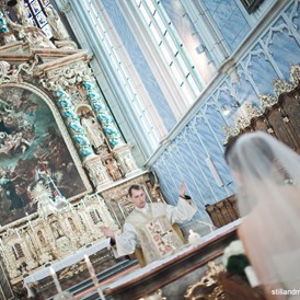 Hochzeit: Eine Trauung im Stift Göttweig in Niederösterreich.
Foto © stillandmotionpictures.com - Benediktinerstift Göttweig