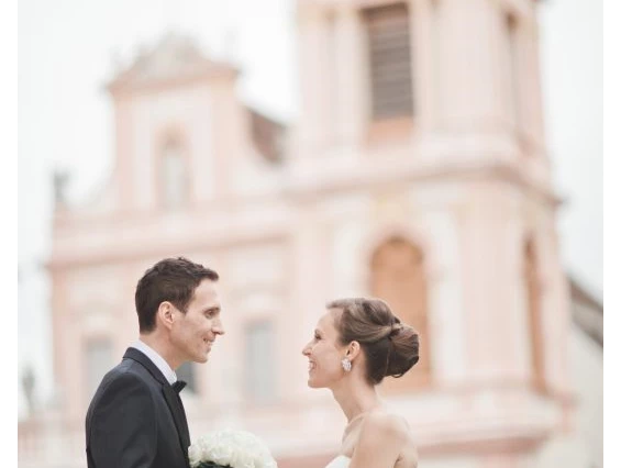 Hochzeit: Heiraten im Stift Göttweig in Niederösterreich.
Foto © stillandmotionpictures.com - Benediktinerstift Göttweig