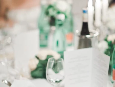 Hochzeit: Heiraten im Stift Göttweig in Niederösterreich.
Foto © stillandmotionpictures.com - Benediktinerstift Göttweig