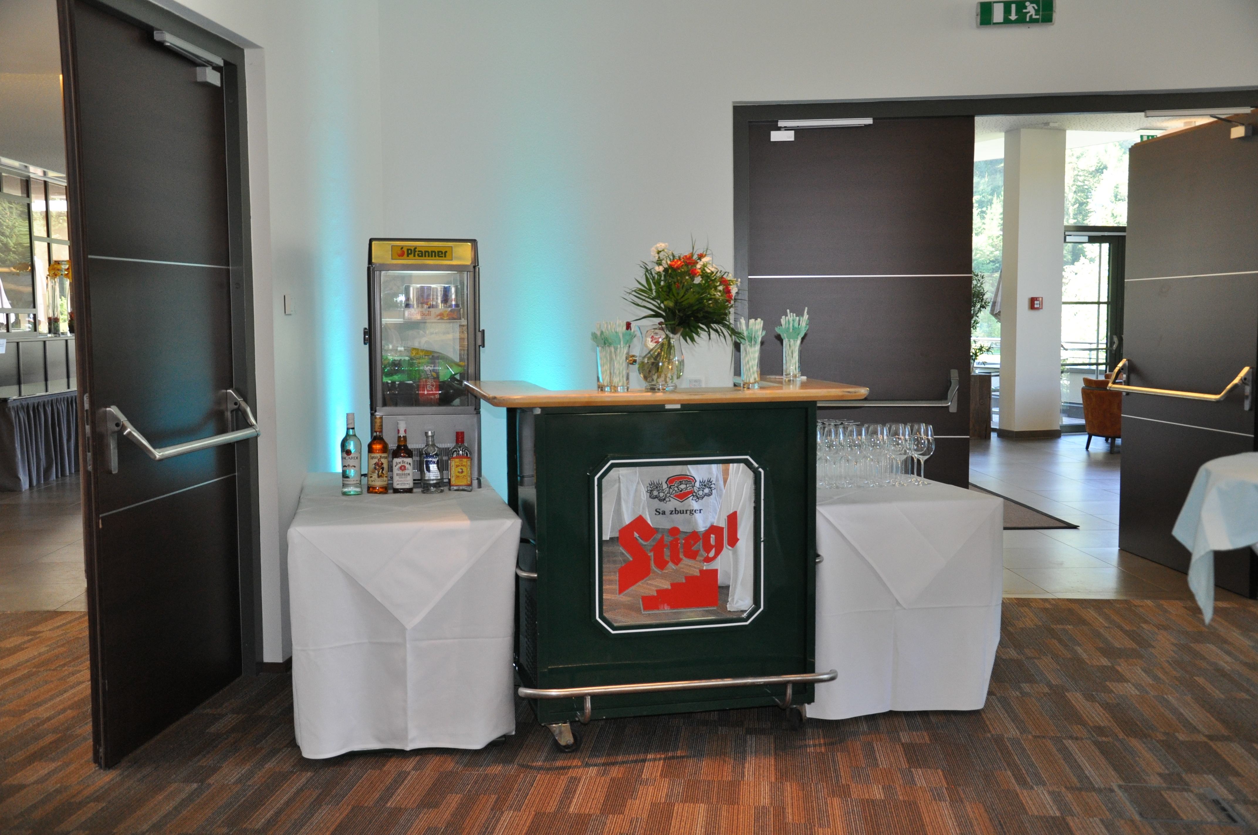 Hochzeitslocation: Zusätzliche Bar im Festsaal - Sporthotel Wagrain