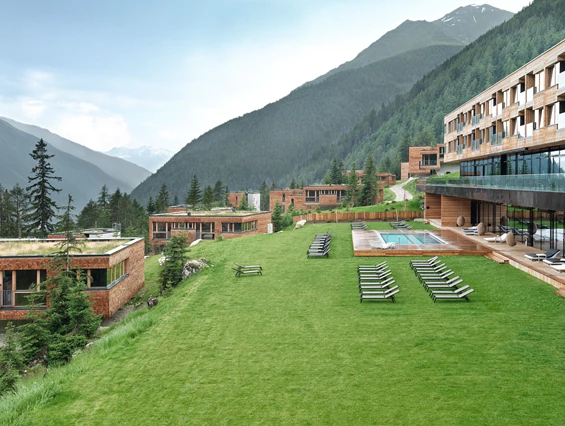 Hochzeit: Gradonna****S angelegt wie ein autofreies Bergdorf - Gradonna ****s Mountain Resort Châlets & Hotel