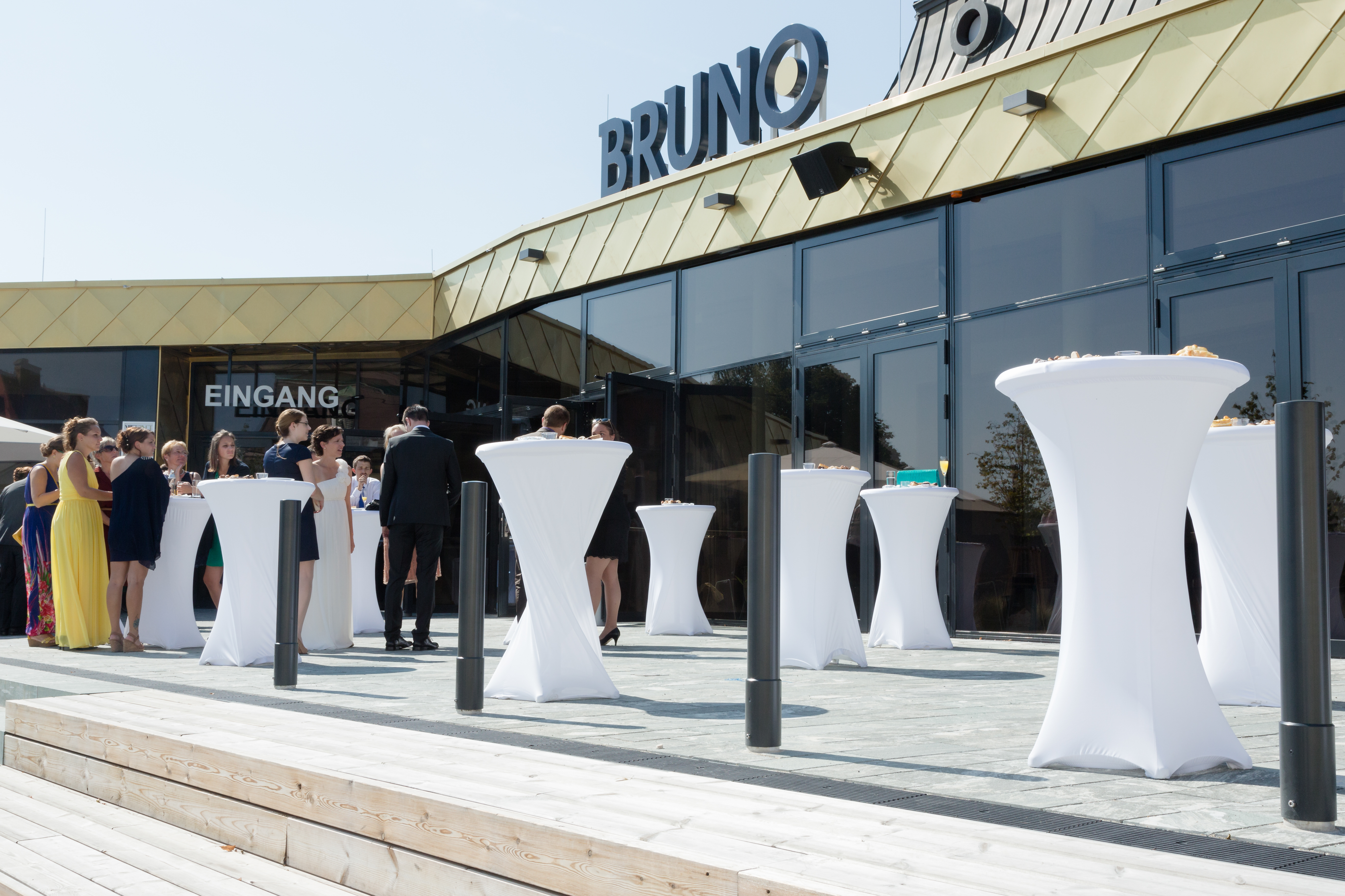 Hochzeit - Wickeltisch - Maria Enzersdorf - Freiluft Bruno - Bruno - Brunn am Gebirge