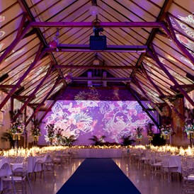 Hochzeit: Hochzeit in der Fachwerkhalle mit Projektionen © OchoReSotto - Seifenfabrik Veranstaltungszentrum