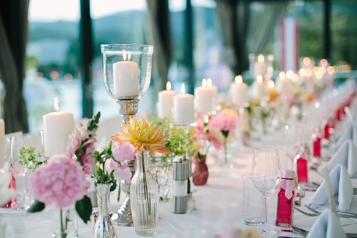 Hochzeitslocation: Foto © henrywelischweddings.com - JILLY_BEACH Wörthersee