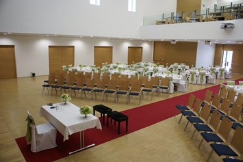 Hochzeit: Trauung im Nibelungensaal - Kulturzentrum Bräuhaus Eferding