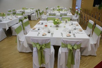 Hochzeit: Hochzeitsfeier im Nibelungensaal - Kulturzentrum Bräuhaus Eferding