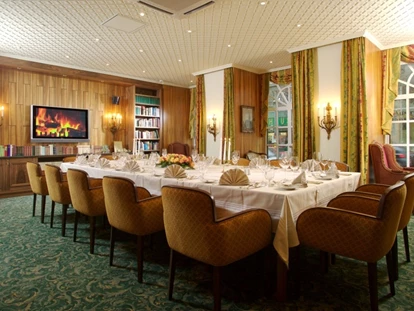 Hochzeit - Höbersdorf - Hotel Stefanie - klein und fein feiern in der Bibliothek - Hotel & Restaurant Stefanie