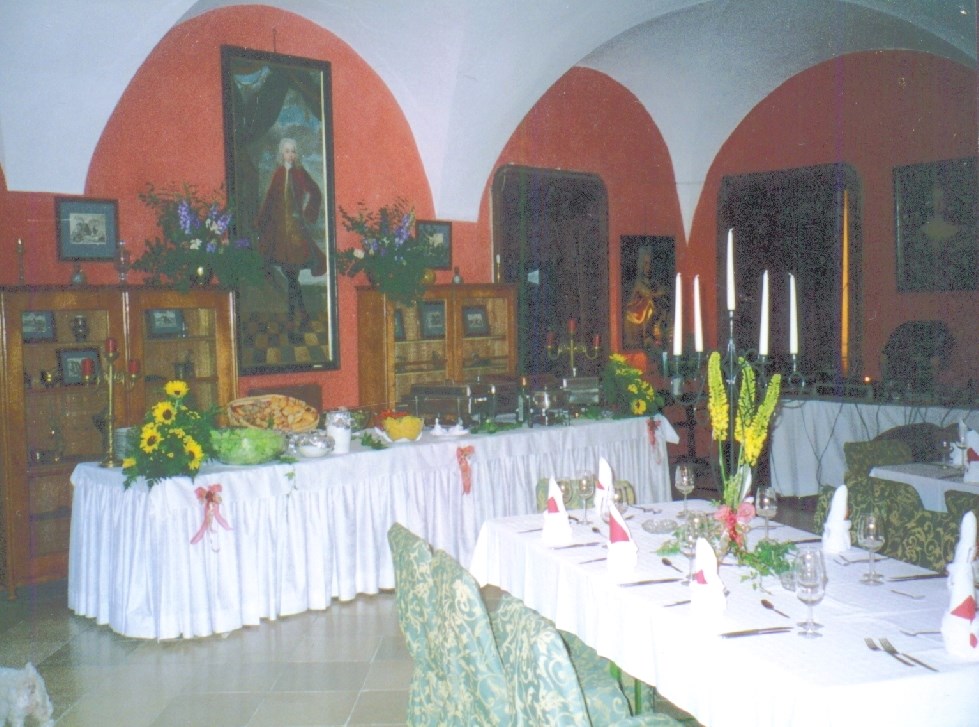 Schloss Greillenstein Angaben zu den Festsälen Rote Halle