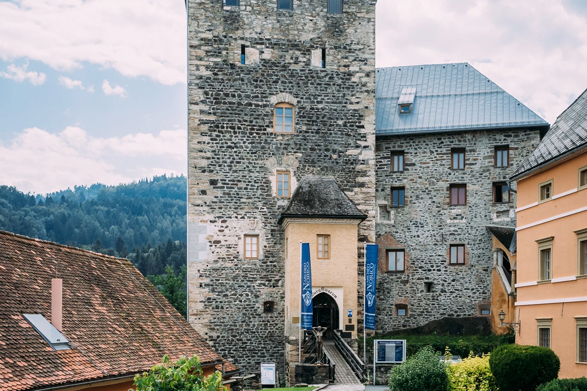 Hochzeitslocation: Die Burg Deutschlandsberg. - Burg Deutschlandsberg