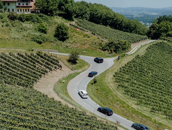 Hochzeitslocation: Für einen Hochzeitskonvoi mit Stil haben wir genau das richtige für eure Hochzeit. - Burg Deutschlandsberg