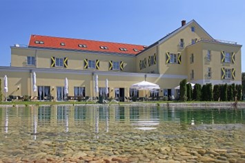 Hochzeit: Die Hochzeitslocation Grandhotel Niederösterreichischer Hof in Lanzenkirchen. - Grandhotel Niederösterreichischer Hof
