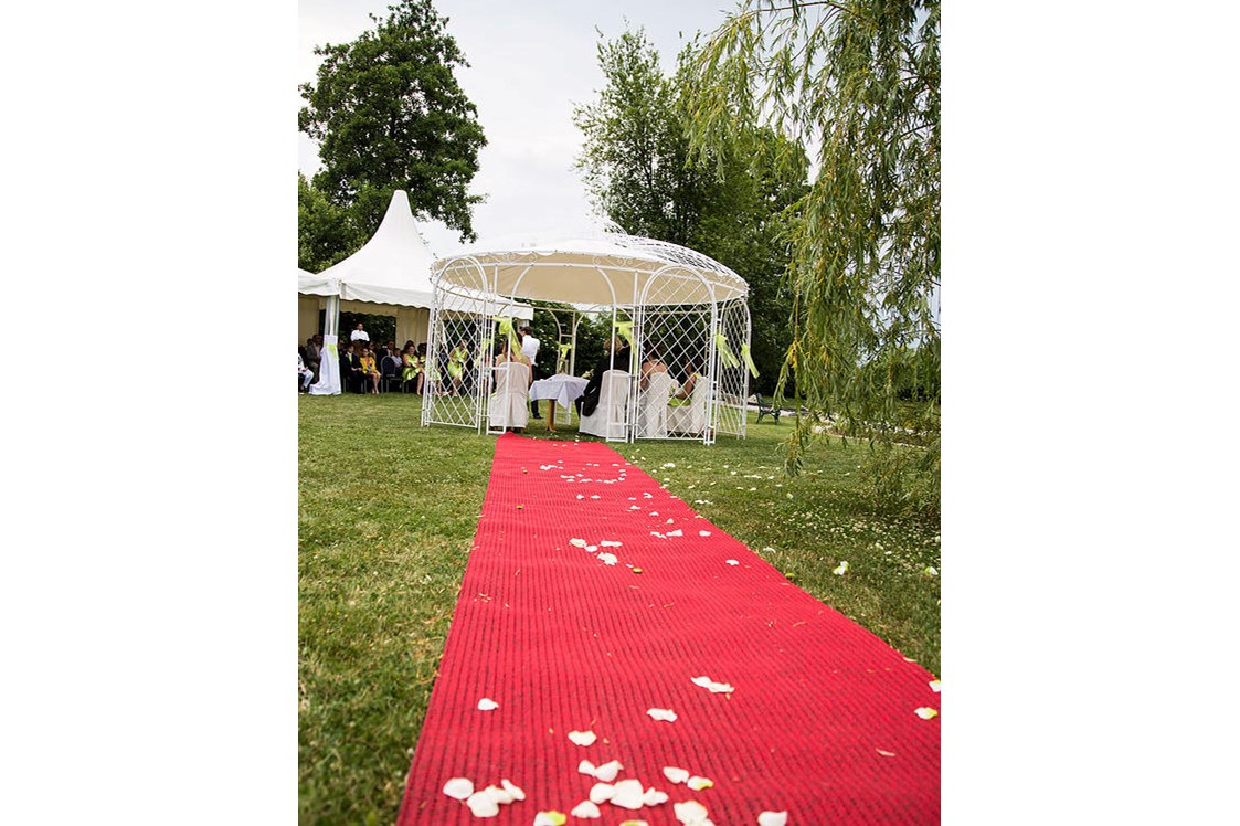 Hochzeit: Für unsere Brautpaare rollen wir am Niederösterreichischen Hof den roten Teppich aus. - Grandhotel Niederösterreichischer Hof
