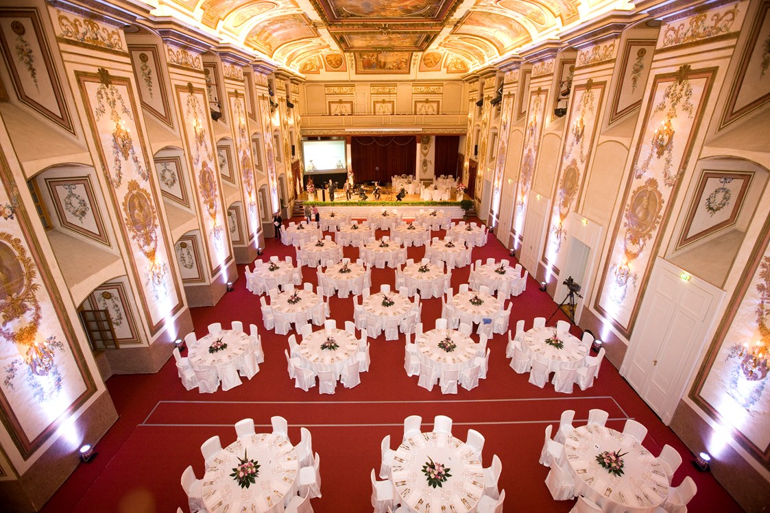 Hochzeit: Der weltweit bekannte Haydnsaal kann für besonders große Gesellschaften auch gemietet werden - Schloss Esterházy
