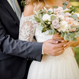 Hochzeit: Brautpaar - das Reinisch business hotel