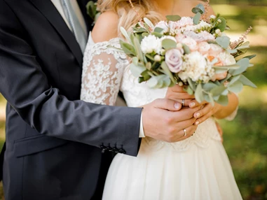 Hochzeitslocation: Brautpaar - das Reinisch business hotel