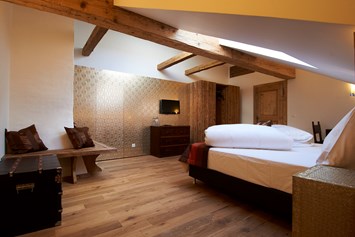 Hochzeit: Zimmer 203 Oblique - Hotel Landhaus Moserhof****